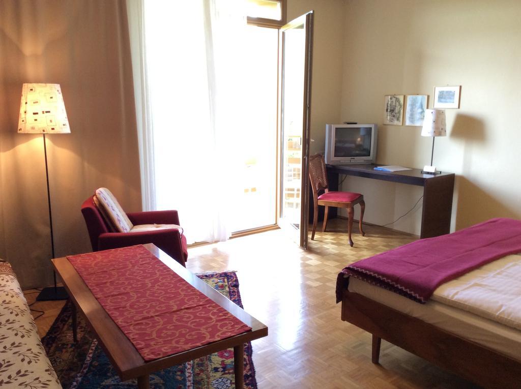 Hotel Garni - Appartements Fuksas Bad Gleichenberg Room photo